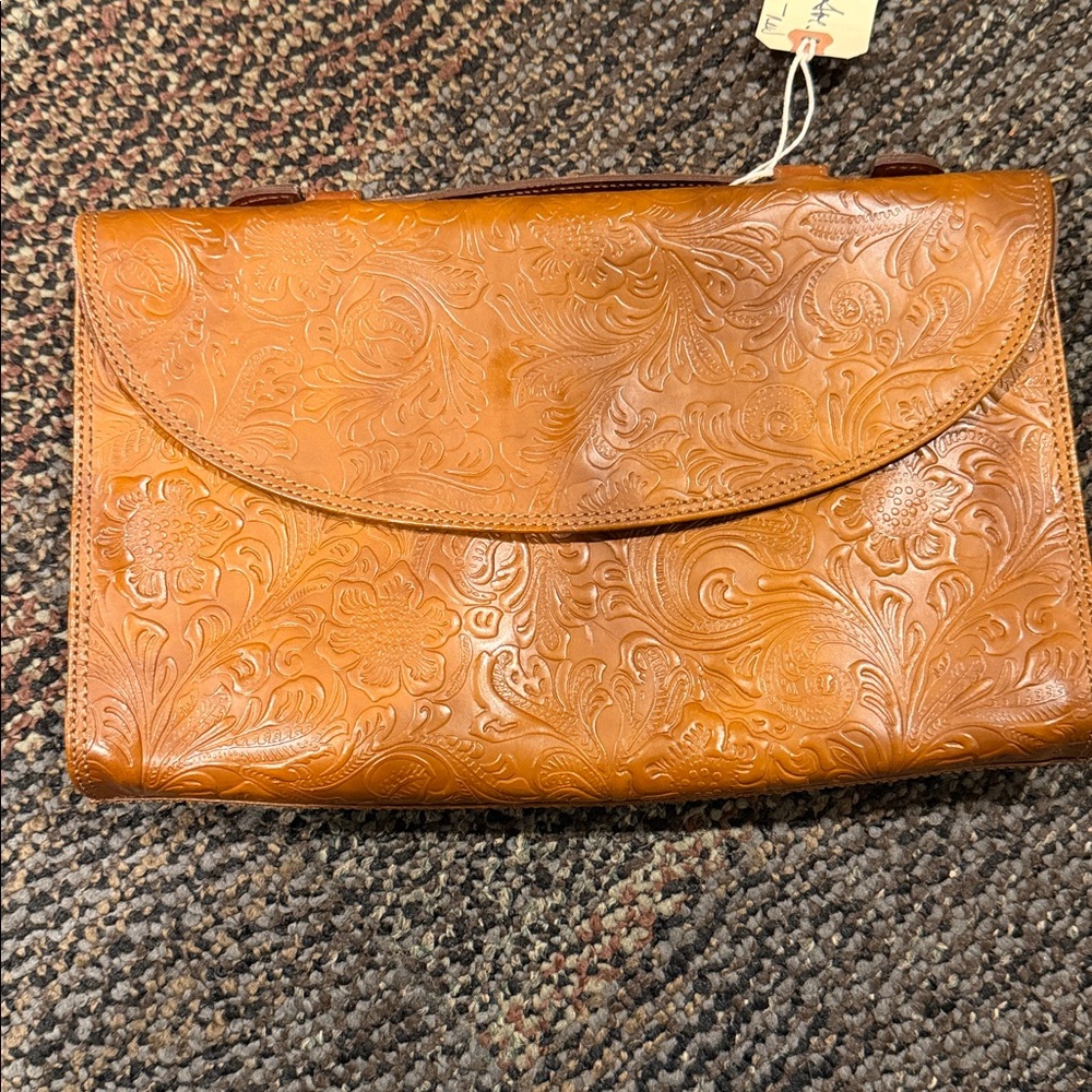 woman's clutch leather purse - Picture 5 of 8